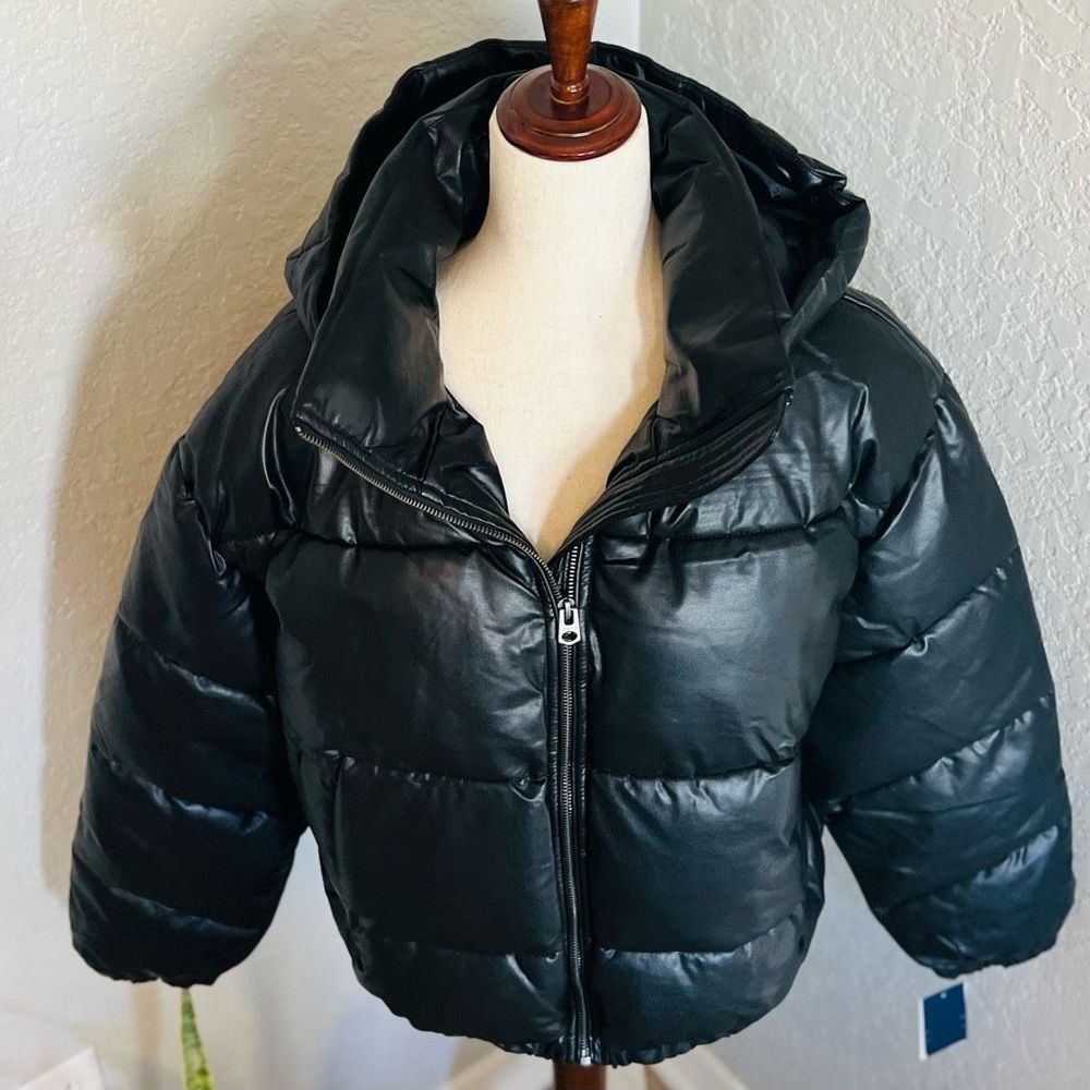 COPY - LUCKY BRAND Short VEGAN Leather Hooded Puffer Jacket, Size Large, Black,…